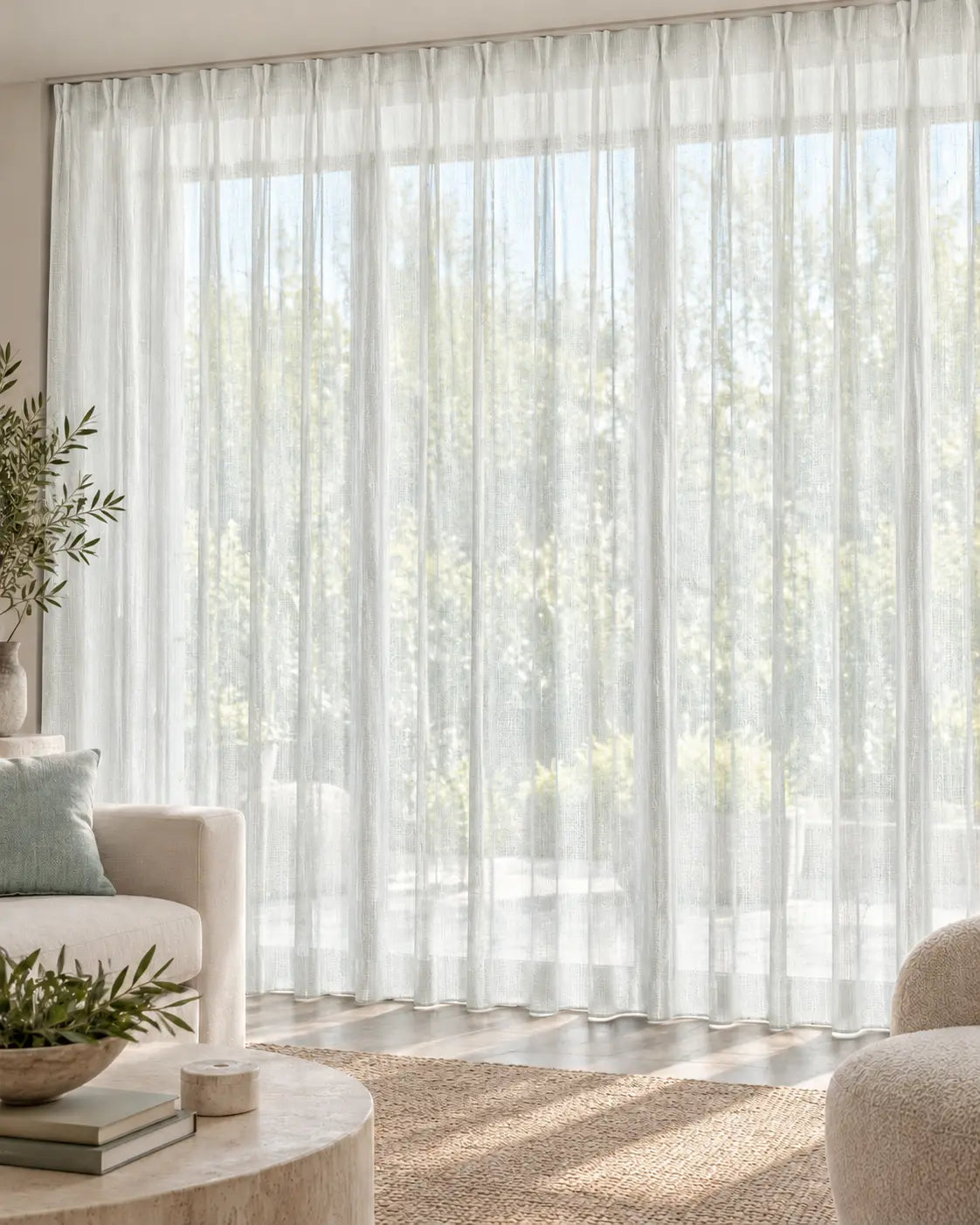 Voilage Arthemis 501 White en situation, non-feu M1 de 300 cm de laize