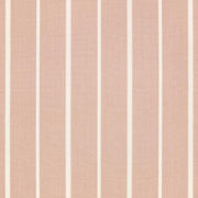 La collection Marne offre une variété de rayures classiques et contemporaines, déclinées en diverses textures et tailles