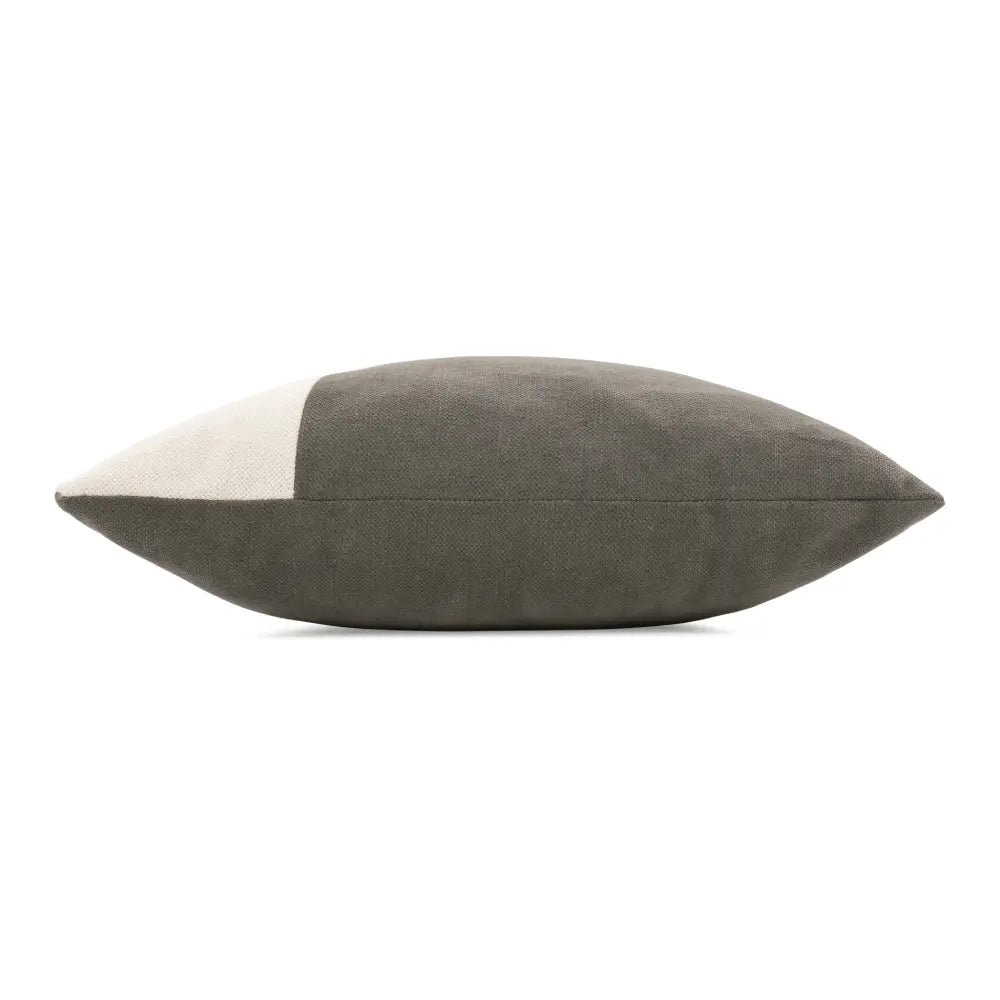 LINARA CHARCOAL PATCHWORK 60 CM x 40 CM COUSSIN|ROMO|Bellevue Décoration