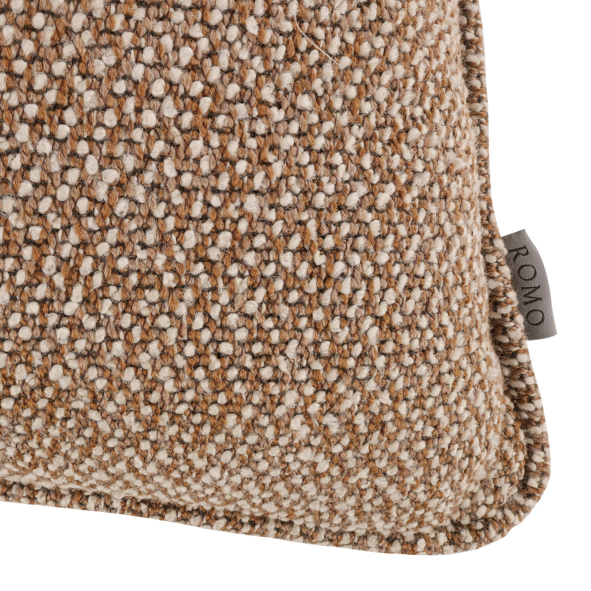 Coussin Aikana 55 × 55 cm — coloris Cinnamon