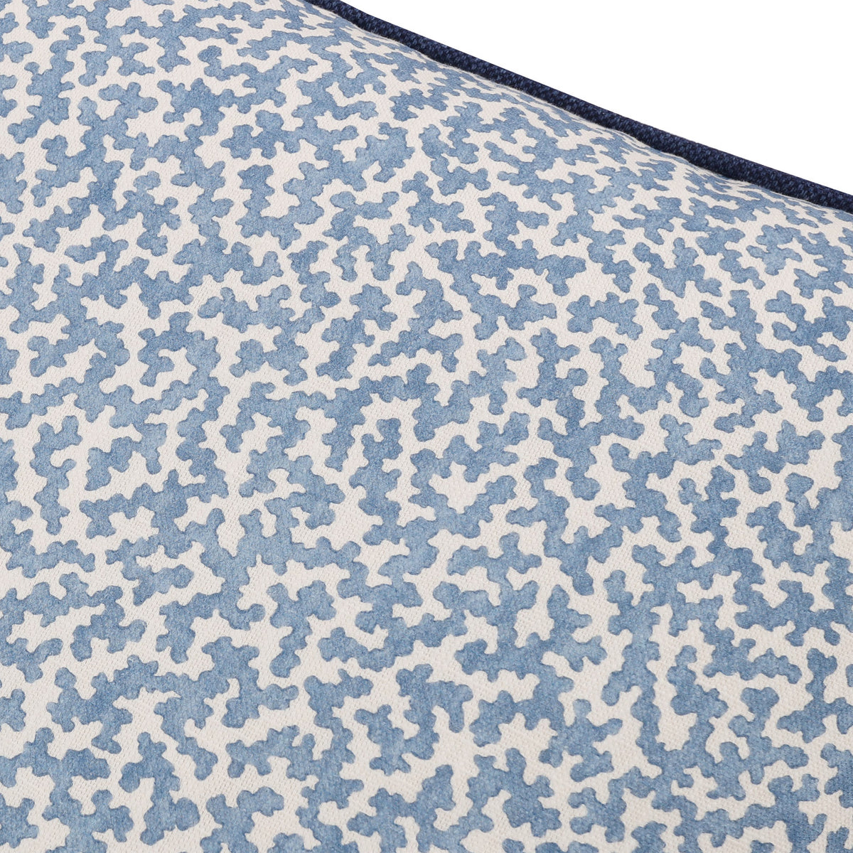 Coussin Junie 50 × 50 cm — coloris Boathouse Blue