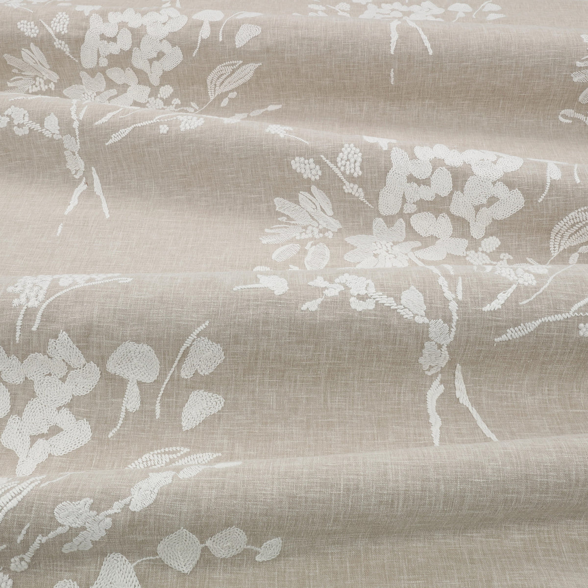 Abloom Birch – Villa Nova