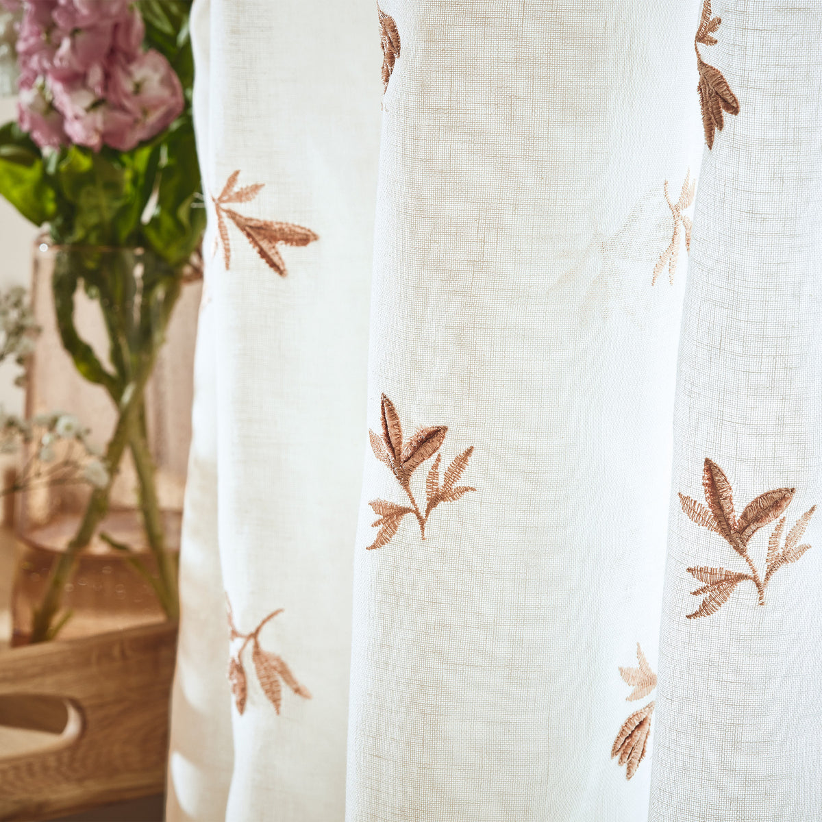 Fiora Blush – Villa Nova