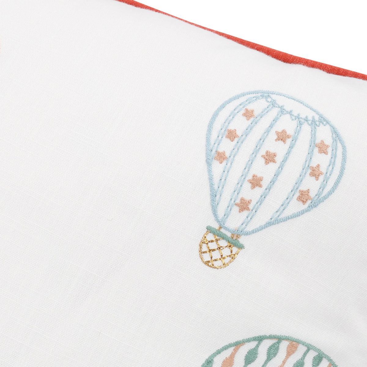 Coussin Up Up Away 40 × 40 cm — coloris Up, Up &amp; Away