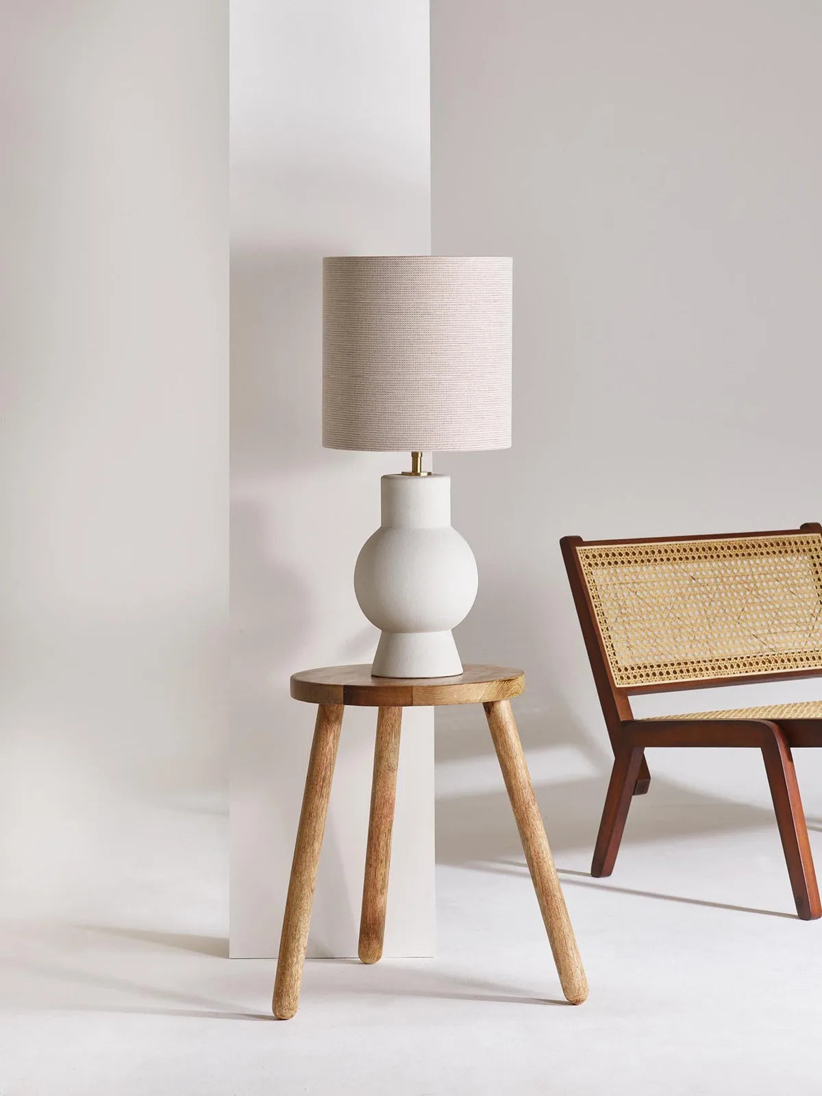 LAMPES DE TABLE ASTER WHITE - Bellevue Decoration
